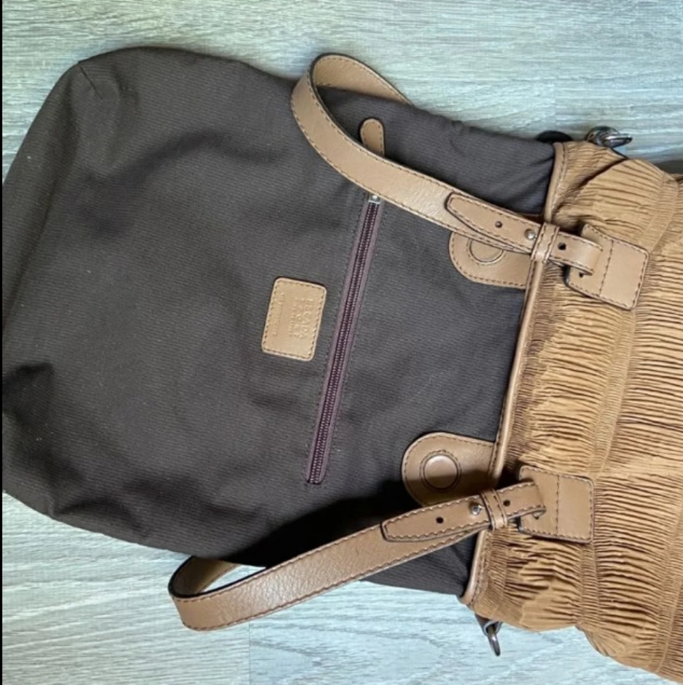 Escada nylon sport crossbag - Picture 6 of 11